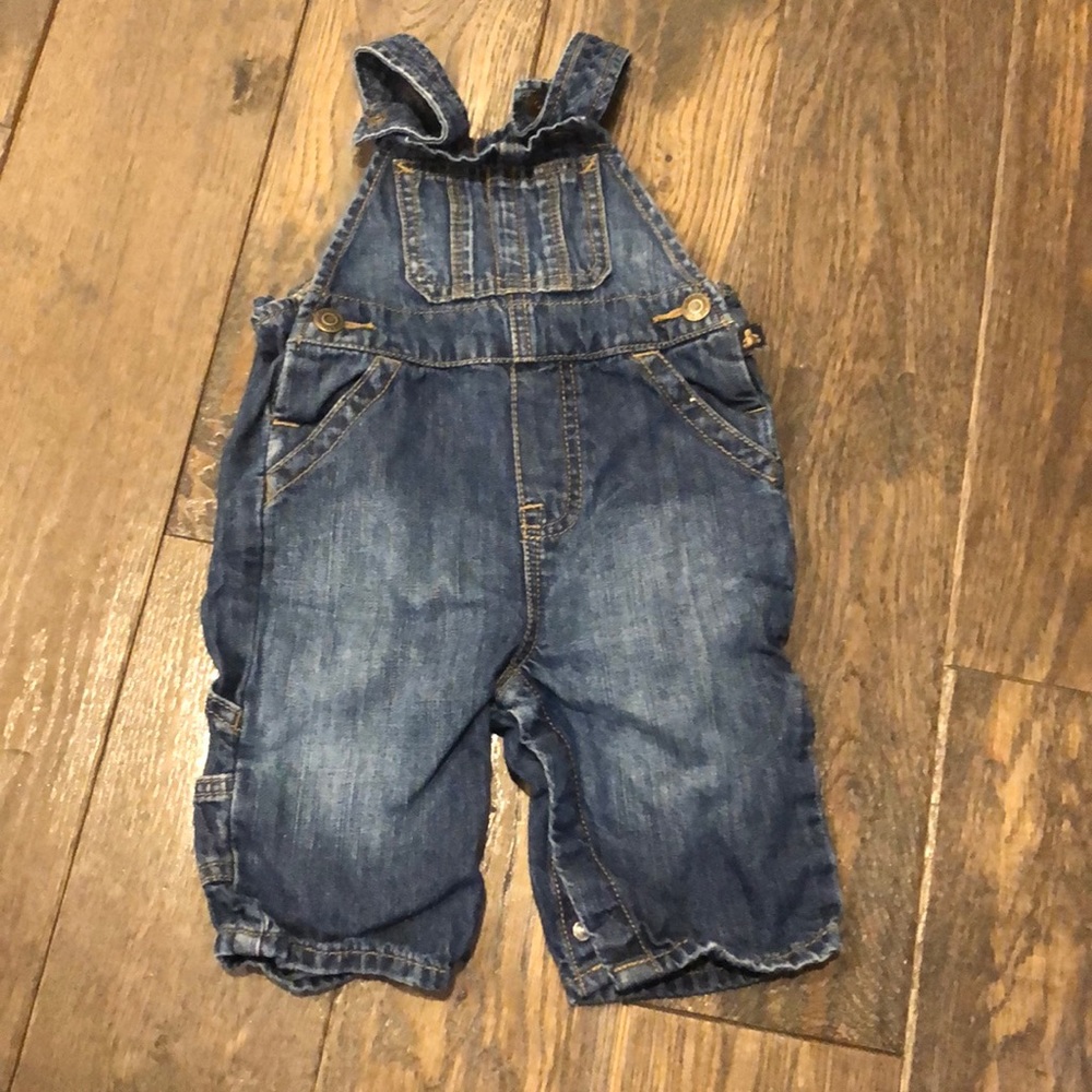 Gap baby overalls never worn